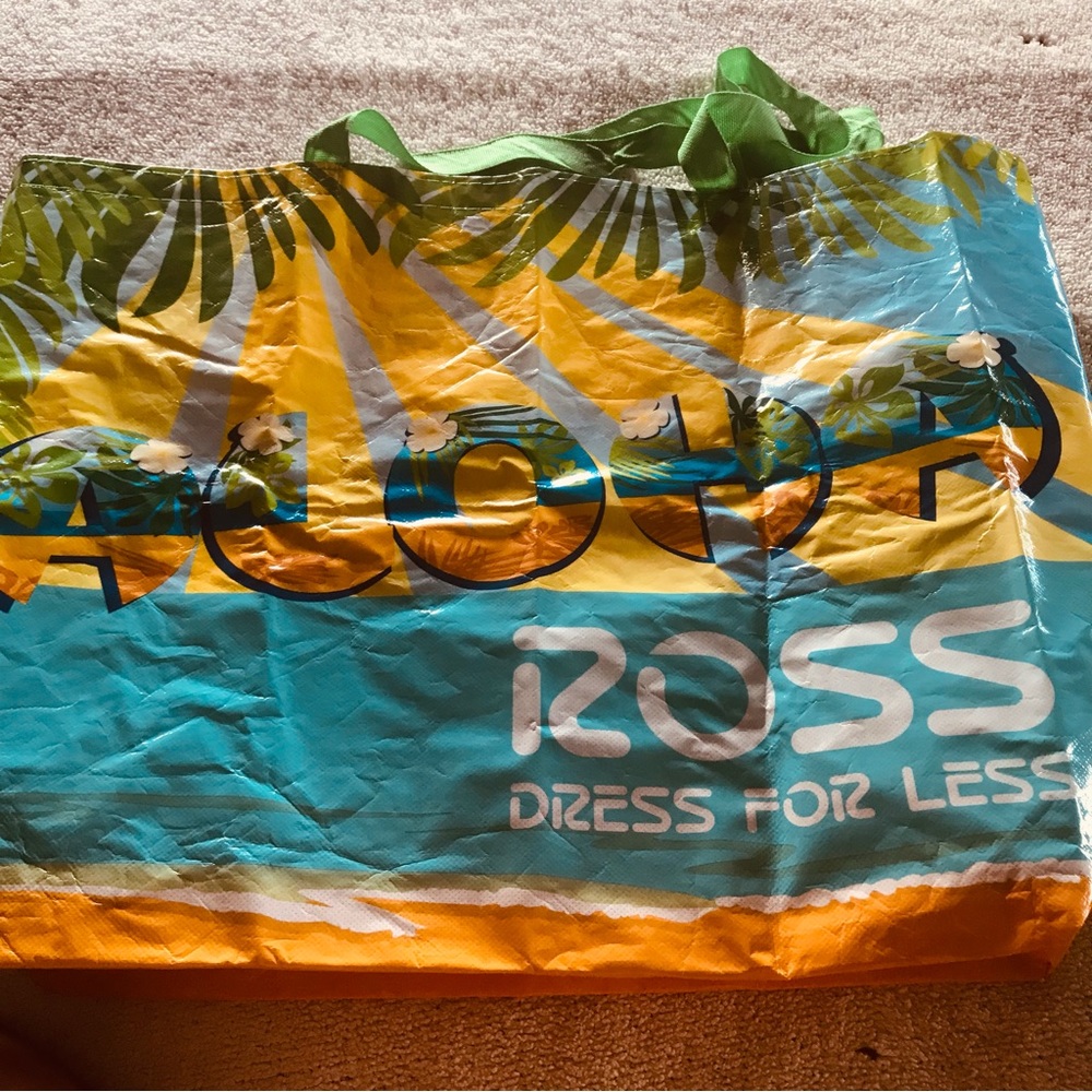 Ross Shopping Bag From Hawaii ALOHA Written Across The  Center 22”-wide 17”High